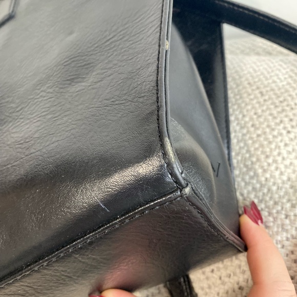 Matt & Nat Purse. Slightly Used - Picture 3 of 6